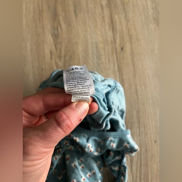 Tea Collection Girl’s Light Blue Floral Jumpsuit Tie Sleeves - Size 5 - Picture 6 of 8